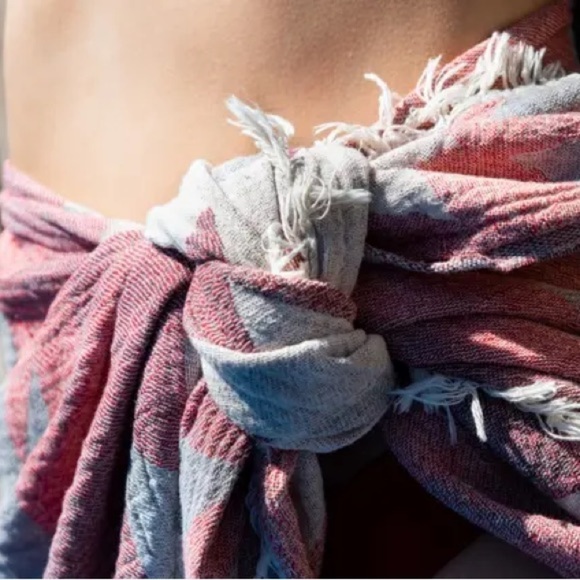 Southwest Aztec Blanket Wrap Jacquard Woven Organic Cotton Light Red Pink Gray - Picture 9 of 10